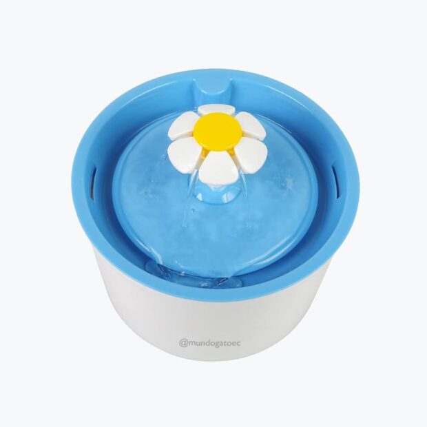 Fuente de agua modelo flor